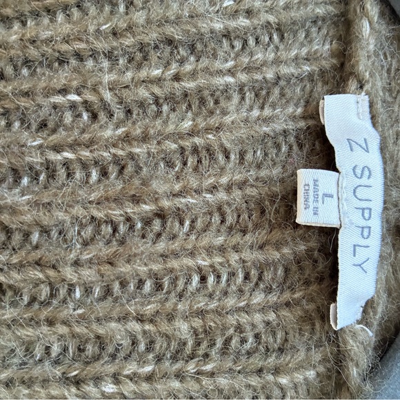 Olive Green Z Supply Josie Women’s Cardigan Sweater Size Large - Picture 8 of 10